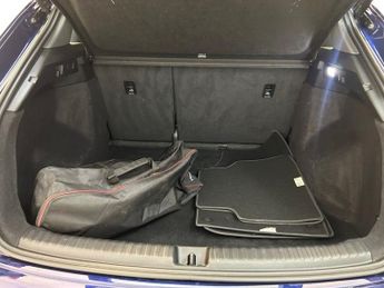 AUDI Q4 E-TRON 35 Sport SUV 5dr Electric Auto 55kWh (170 ps)