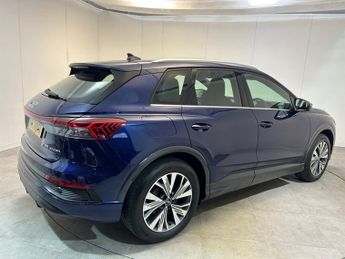 AUDI Q4 E-TRON 35 Sport SUV 5dr Electric Auto 55kWh (170 ps)