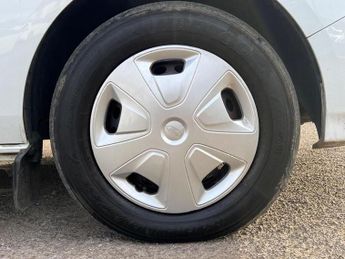 FORD TRANSIT CUSTOM 1.0 340 EcoBoost 13.6kWh Trend Panel Van 5dr Petrol Plug-in Hybr