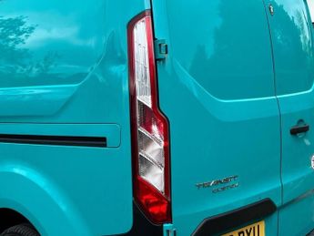 FORD TRANSIT CUSTOM 2.0 340 EcoBlue Trend Panel Van 5dr Diesel Auto L1 H2 Euro 6 (s/