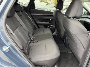 HYUNDAI TUCSON 1.6 h T-GDi 13.8kWh Premium SUV 5dr Petrol Plug-in Hybrid Auto 4