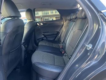 KIA XCEED 1.6 GDi 8.9kWh 3 SUV 5dr Petrol Plug-in Hybrid DCT Euro 6 (s/s) 