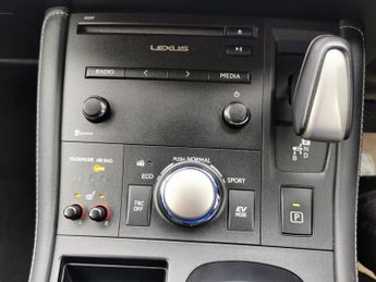 LEXUS CT 200H 1.8 200h Advance Hatchback 5dr Petrol Hybrid CVT Euro 6 (s/s) (1