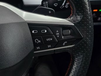 SEAT LEON 1.5 eTSI MHEV FR Estate 5dr Petrol Hybrid DSG Euro 6 (s/s) (150 