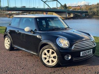 MINI Hatch 1.6 Cooper Hatchback 3dr Petrol Steptronic Euro 5 (122 ps)