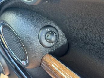 MINI HATCH 1.6 Cooper Hatchback 3dr Petrol Steptronic Euro 5 (122 ps)