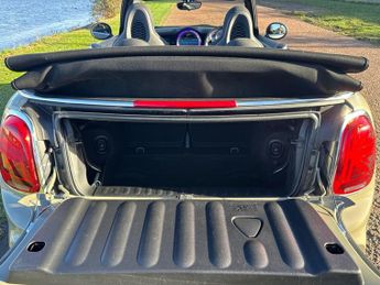 MINI CONVERTIBLE 2.0 Cooper GPF S Convertible 2dr Petrol Steptronic Euro 6 (s/s)