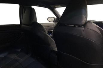 TOYOTA YARIS CROSS 1.5 VVT-h Dynamic SUV 5dr Petrol Hybrid E-CVT AWD Euro 6 (s/s) (