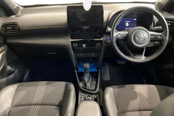 TOYOTA YARIS CROSS 1.5 VVT-h Dynamic SUV 5dr Petrol Hybrid E-CVT AWD Euro 6 (s/s) (