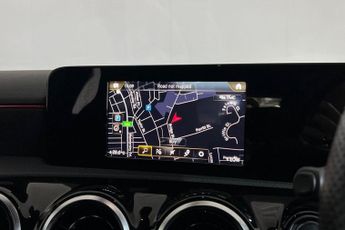 MERCEDES-BENZ A-CLASS 1.3 A200 AMG Line Hatchback 5dr Petrol 7G-DCT Euro 6 (s/s) (163 