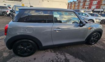 MINI HATCH AUTOMATIC 1.2 One Hatchback 3dr Petrol Euro 6 (s/s) (102 ps)