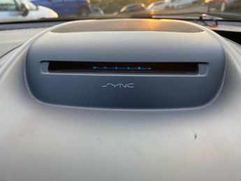 FORD KUGA 1.5T EcoBoost Titanium SUV 5dr Petrol Auto AWD Euro 6 (s/s) (182