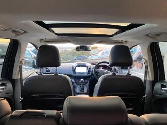 FORD KUGA 1.5T EcoBoost Titanium SUV 5dr Petrol Auto AWD Euro 6 (s/s) (182