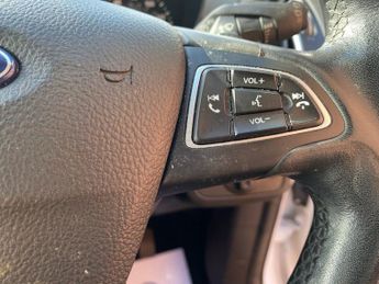 FORD KUGA 1.5T EcoBoost Titanium SUV 5dr Petrol Auto AWD Euro 6 (s/s) (182