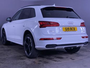 AUDI Q5 2.0 TFSI 45 Black Edition SUV 5dr Petrol S Tronic quattro Euro 6