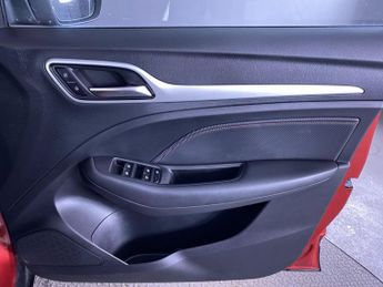 MG MG ZS 51.1kWh Trophy SUV 5dr Electric Auto (176 ps)