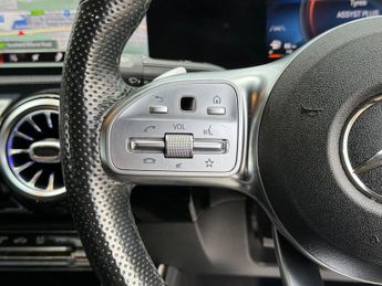 MERCEDES-BENZ CLA 1.3 CLA200 AMG Line Coupe 4dr Petrol 7G-DCT Euro 6 (s/s) (163 ps