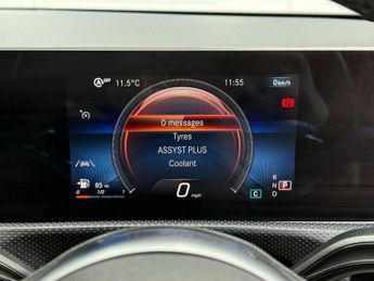 MERCEDES-BENZ CLA 1.3 CLA200 AMG Line Coupe 4dr Petrol 7G-DCT Euro 6 (s/s) (163 ps