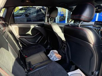 MERCEDES-BENZ B-CLASS 1.5 B180d AMG Line (Premium) MPV 5dr Diesel 7G-DCT Euro 6 (s/s) 