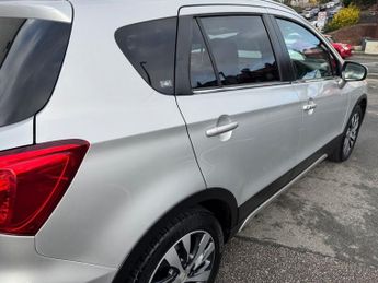 SUZUKI SX4 S-CROSS 1.4 Boosterjet SZ5 SUV 5dr Petrol Auto ALLGRIP Euro 6 (s/s) (140