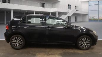VOLKSWAGEN GOLF 1.4 TSI BlueMotion Tech SE Nav Hatchback 5dr Petrol DSG Euro 6 (