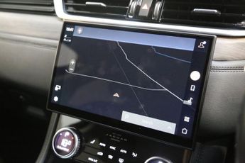 JAGUAR F-PACE 2.0 P250i S SUV 5dr Petrol Auto AWD Euro 6 (s/s) (250 ps)