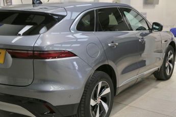 JAGUAR F-PACE 2.0 P250i S SUV 5dr Petrol Auto AWD Euro 6 (s/s) (250 ps)