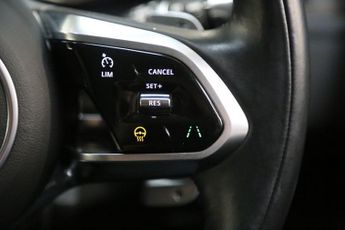 JAGUAR F-PACE 2.0 P250i S SUV 5dr Petrol Auto AWD Euro 6 (s/s) (250 ps)