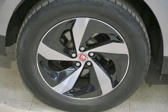 JAGUAR F-PACE 2.0 P250i S SUV 5dr Petrol Auto AWD Euro 6 (s/s) (250 ps)