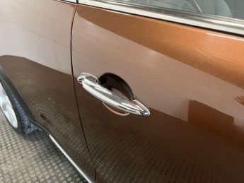 MINI COUNTRYMAN 2.0 Cooper SD SUV 5dr Diesel Auto ALL4 Euro 5 (143 ps)