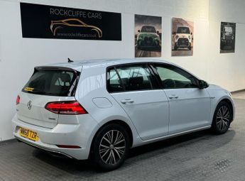 VOLKSWAGEN GOLF 1.5 TSI EVO SE Nav Hatchback 5dr Petrol DSG Euro 6 (s/s) (130 ps