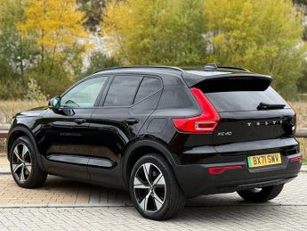 VOLVO XC40 Recharge Twin 78kWh SUV 5dr Electric Auto AWD (408 ps)