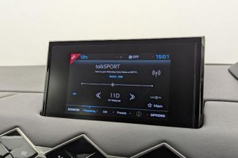 DS AUTOMOBILES DS 3 CROSSBACK E-TENSE 50kWh Bastille Crossback 5dr Electric Auto (136 ps)