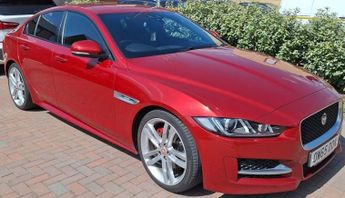Jaguar XE 2.0d R-Sport Saloon 4dr Diesel Auto Euro 6 (s/s) (180 ps)