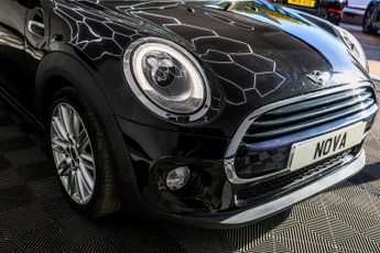 MINI CONVERTIBLE 1.5 Cooper Convertible 2dr Petrol Auto Euro 6 (s/s) (136 ps)