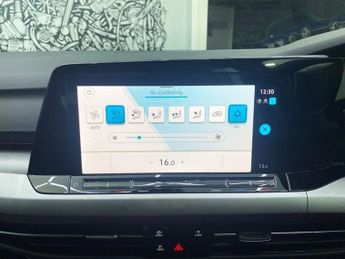 VOLKSWAGEN GOLF 1.5 TSI Life Hatchback 5dr Petrol Manual Euro 6 (s/s) (130 ps)