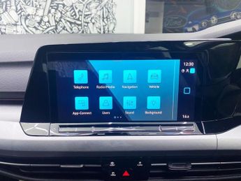 VOLKSWAGEN GOLF 1.5 TSI Life Hatchback 5dr Petrol Manual Euro 6 (s/s) (130 ps)