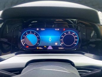 VOLKSWAGEN GOLF 1.5 TSI Life Hatchback 5dr Petrol Manual Euro 6 (s/s) (130 ps)