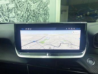 PEUGEOT 2008 1.2 PureTech Allure SUV 5dr Petrol EAT Euro 6 (s/s) (130 ps)