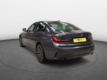BMW 3 SERIES 2.0 330e 12kWh M Sport Saloon 4dr Petrol Plug-in Hybrid Auto Eur