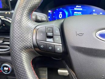 FORD KUGA 2.5 Duratec 14.4kWh ST-Line X Edition SUV 5dr Petrol Plug-in Hyb