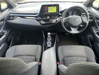 TOYOTA C-HR 1.8 VVT-h GPF Design SUV 5dr Petrol Hybrid CVT Euro 6 (s/s) (122