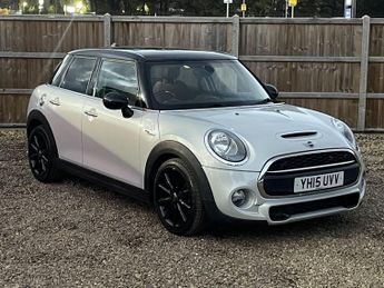 MINI HATCH 2.0 Cooper S Hatchback 5dr Petrol Auto Euro 6 (s/s) (192 ps)