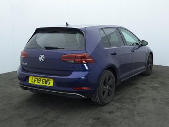 VOLKSWAGEN E-GOLF 35.8kWh e-Golf Hatchback 5dr Electric Auto (136 ps)