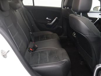 MERCEDES-BENZ A-CLASS 1.3 A250e 15.6kWh AMG Line Edition Saloon 4dr Petrol Plug-in Hyb