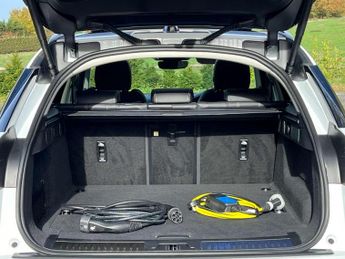 LAND ROVER RANGE ROVER VELAR 2.0 Range Rover Velar R-Dynamic S PHEV Auto 4WD 5dr