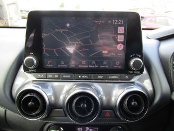 NISSAN JUKE 1.0 DIG-T N-Connecta SUV 5dr Petrol Automatic Auto Euro 6 (s/s) 