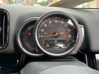 MINI COUNTRYMAN 1.5 7.6kWh Cooper SE SUV 5dr Petrol Plug-in Hybrid Auto ALL4 Eur