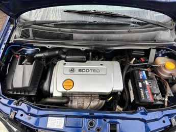 VAUXHALL ZAFIRA 1.6i 16v Life MPV 5dr Petrol Manual (180 g/km, 99 bhp)