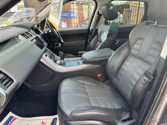 LAND ROVER RANGE ROVER SPORT 3.0 SD V6 Autobiography Dynamic SUV 5dr Diesel Auto 4WD Euro 5 (